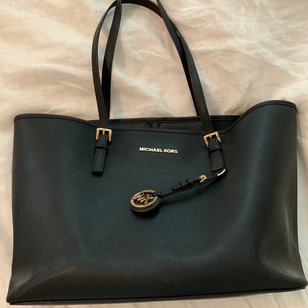 Michael Kors tote